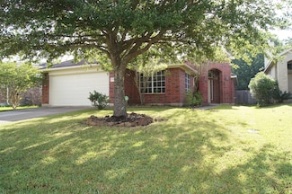 11903 Belle Ct, Pinehurst, TX 77362