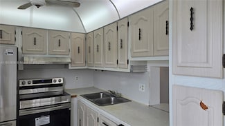 2520 NE 1st Ct Unit 4060, Boynton Beach, FL 33435