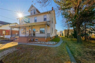 438 5th St, Whitehall, PA 18052