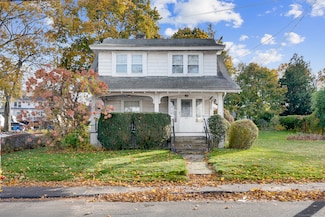 52 Herkimer St, Waterbury, CT 06710