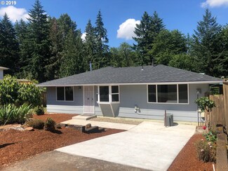 20301 Woodglen Way, Oregon City, OR 97045