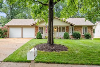 1421 Mautenne Dr, Ballwin, MO 63021