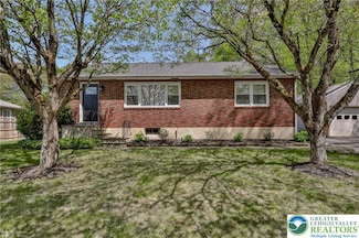 844 Gilly Ave, Bethlehem, PA 18015