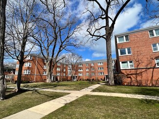 400 Laurel Ave Unit 2-SOUTH, Wilmette, IL 60091