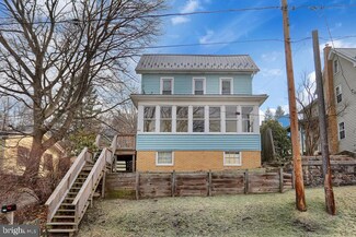 212 Meade St, Tyrone, PA 16686