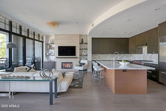 8 Biltmore Estate Unit 212, Phoenix, AZ 85016
