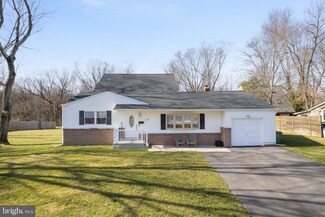 1119 W Valleybrook Rd, Cherry Hill, NJ 08034