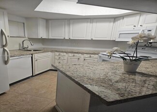 8245 Lake Dr Unit 304, Doral, FL 33166