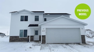 2300 Ivory St, Minot, ND 58703