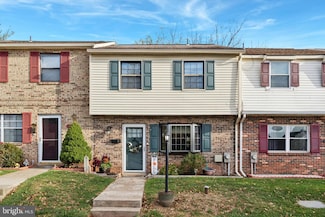 47 Orchard Ct, Royersford, PA 19468