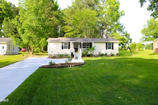 10180 Buffalo Rd, Clayton, NC 27527