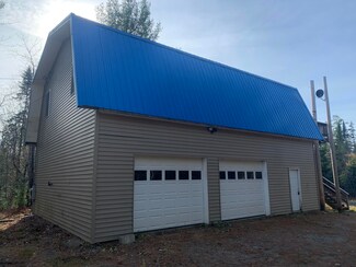 917 Munn Flat Rd, Cornville, ME 04976