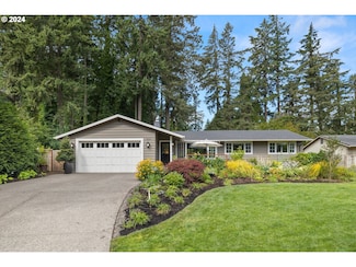 1830 Cloverleaf Rd, Lake Oswego, OR 97034