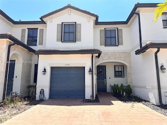 11042 W 33rd Ln, Hialeah, FL 33018