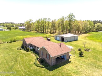 2540 Nc Hwy 94 S Country Rd, Columbia, NC 27925