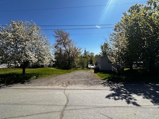 10 Cemetery Ln, Greenville, ME 04441