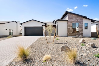 5739 E Hahn St, Prescott Valley, AZ 86314