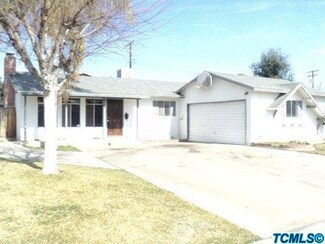 602 E Sequoia Ave, Visalia, CA 93292