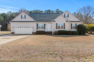 502 Greenfield Place, Sneads Ferry, NC 28460