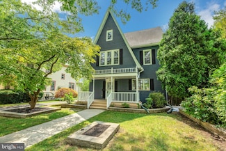 8 W Atlantic Ave, Haddon Heights, NJ 08035