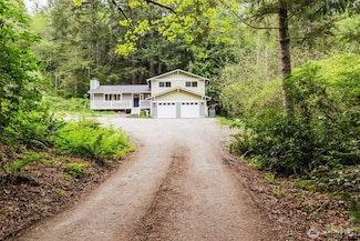 5450 NE Laura Loop, Poulsbo, WA 98370