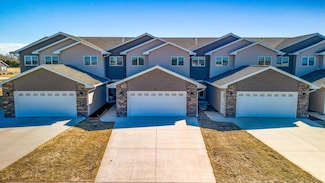 650 Haeberle Ave, New Ulm, MN 56073