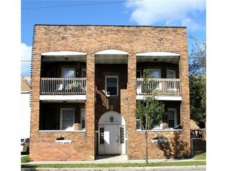 9914 Madison Ave, Cleveland, OH 44102