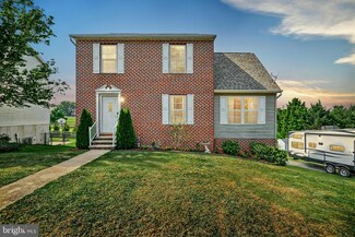 25 Van Zandt Way, Windsor, PA 17366