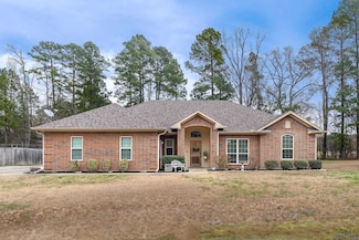 260 Sweetheart Ln, Longview, TX 75605