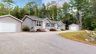 242 W Gray Rd, Gray, ME 04039