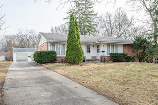 1275 73rd St, Windsor Heights, IA 50324