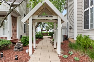 313 High Point Ct Unit 28/3, Bolingbrook, IL 60440