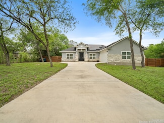 5715 Silvercrest Dr, San Antonio, TX 78228
