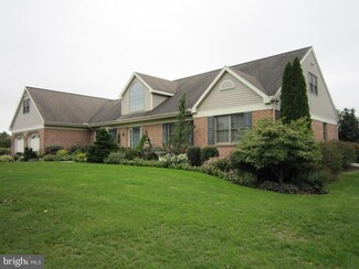 250 Reifsnyder Rd, Lititz, PA 17543
