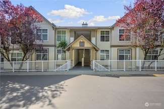 23420 SE Black Nugget Rd Unit A203, Issaquah, WA 98029