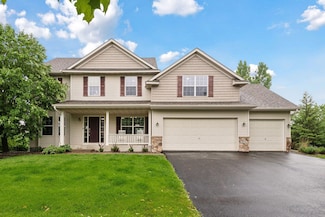 9477 Glacier Rd, Saint Bonifacius, MN 55375