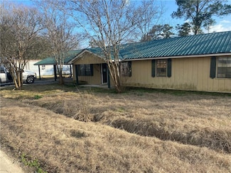 1355 Denny St, Mount Vernon, AL 36560