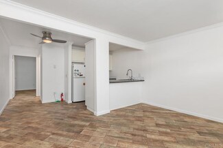 615 Vine St Unit 16, Oceanside, CA 92054