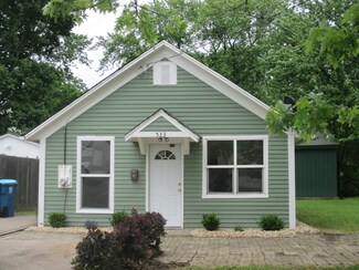 533 N Highland Ave, Aurora, IL 60506