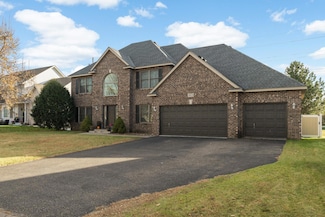 10114 Florida Cir N, Brooklyn Park, MN 55445