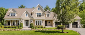 15 Victory Ln, North Easton, MA 02356