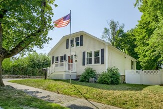 26 Pomona Rd, Worcester, MA 01602