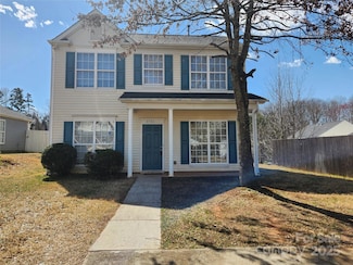 2706 Blackberry Ridge Ln, Charlotte, NC 28208