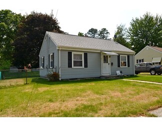 80 Seneca St, Indian Orchard, MA 01151