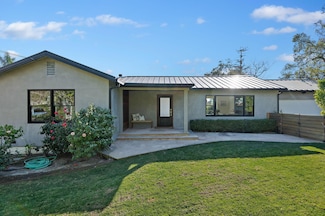 49 Cedar Ln, Santa Barbara, CA 93108