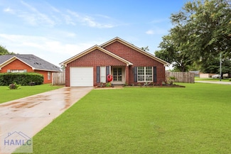 316 Clairemore Cir, Hinesville, GA 31313