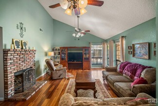6317 Mohawk St, Bakersfield, CA 93308