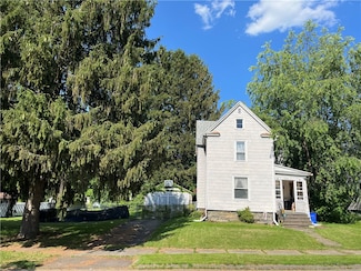 1054 N Main St, Elmira, NY 14901