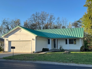 310 W Seminary St, Owenton, KY 40359