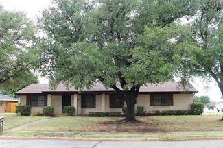 4312 York St, Wichita Falls, TX 76309